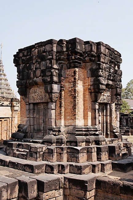 04-Prasat Sa Kamphaeng Yai-045